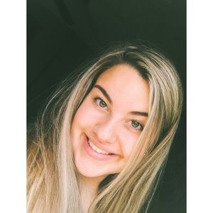 Meet your Posher, Savannah